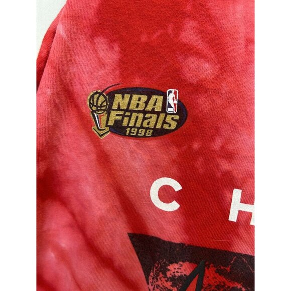 Mitchell & Ness Red Chicago Bulls Short Sleeve Tee - Picture 3 of 5